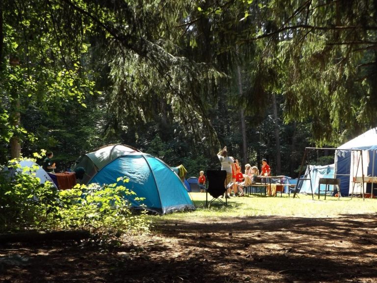 Camping in den Sommerferien – Mit fünf Tipps zum Ferienspaß